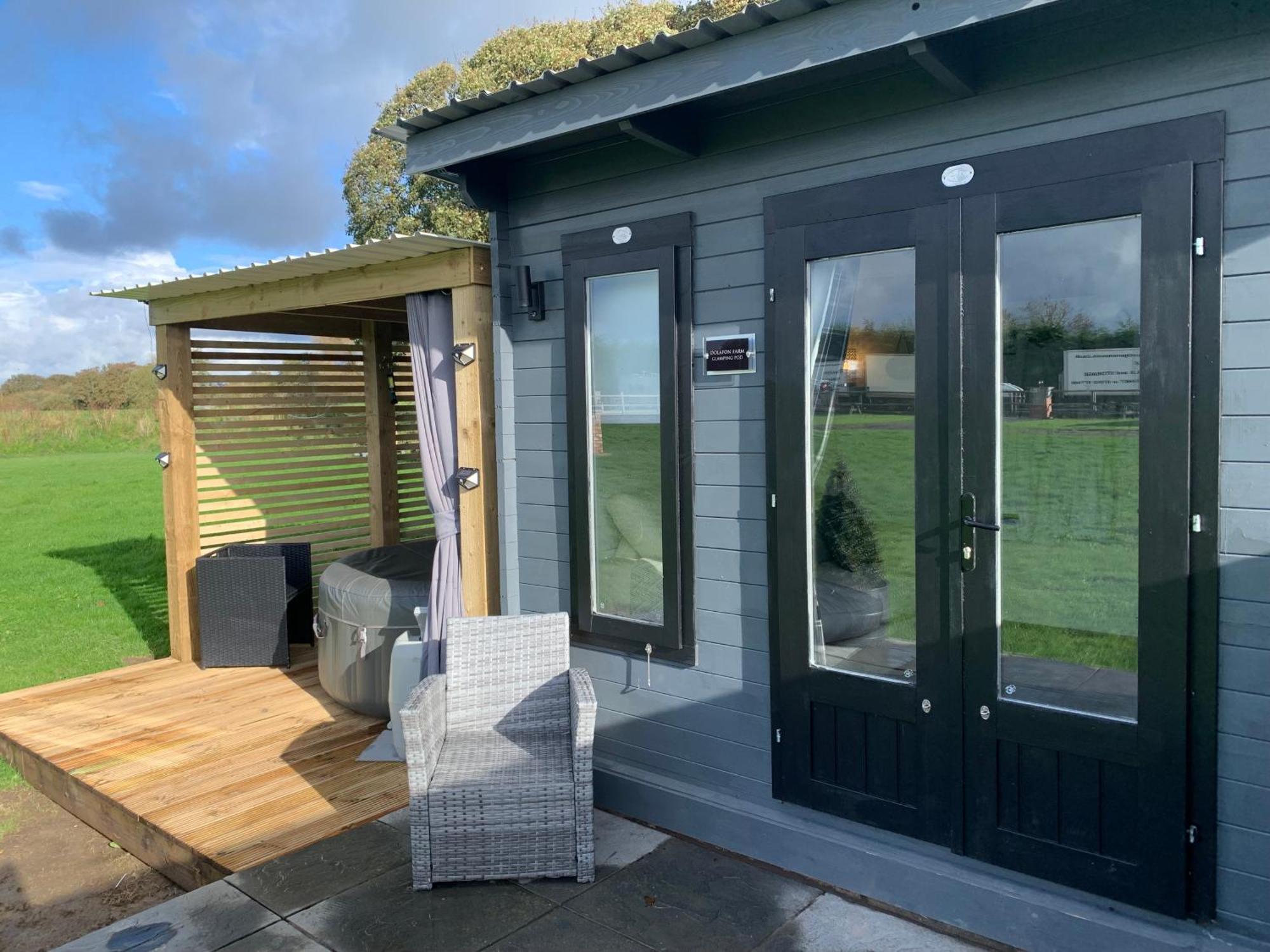 Dolafon Farm Luxury Glamping Cabin With Hot Tub St Asaph Exterior foto